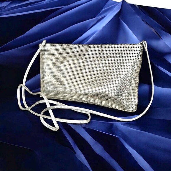 🆕 Whiting & Davis Silver Mesh Crossbody Clutch